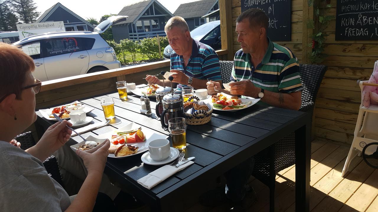 Camping Rolighed Hotel Løkken Buitenkant foto